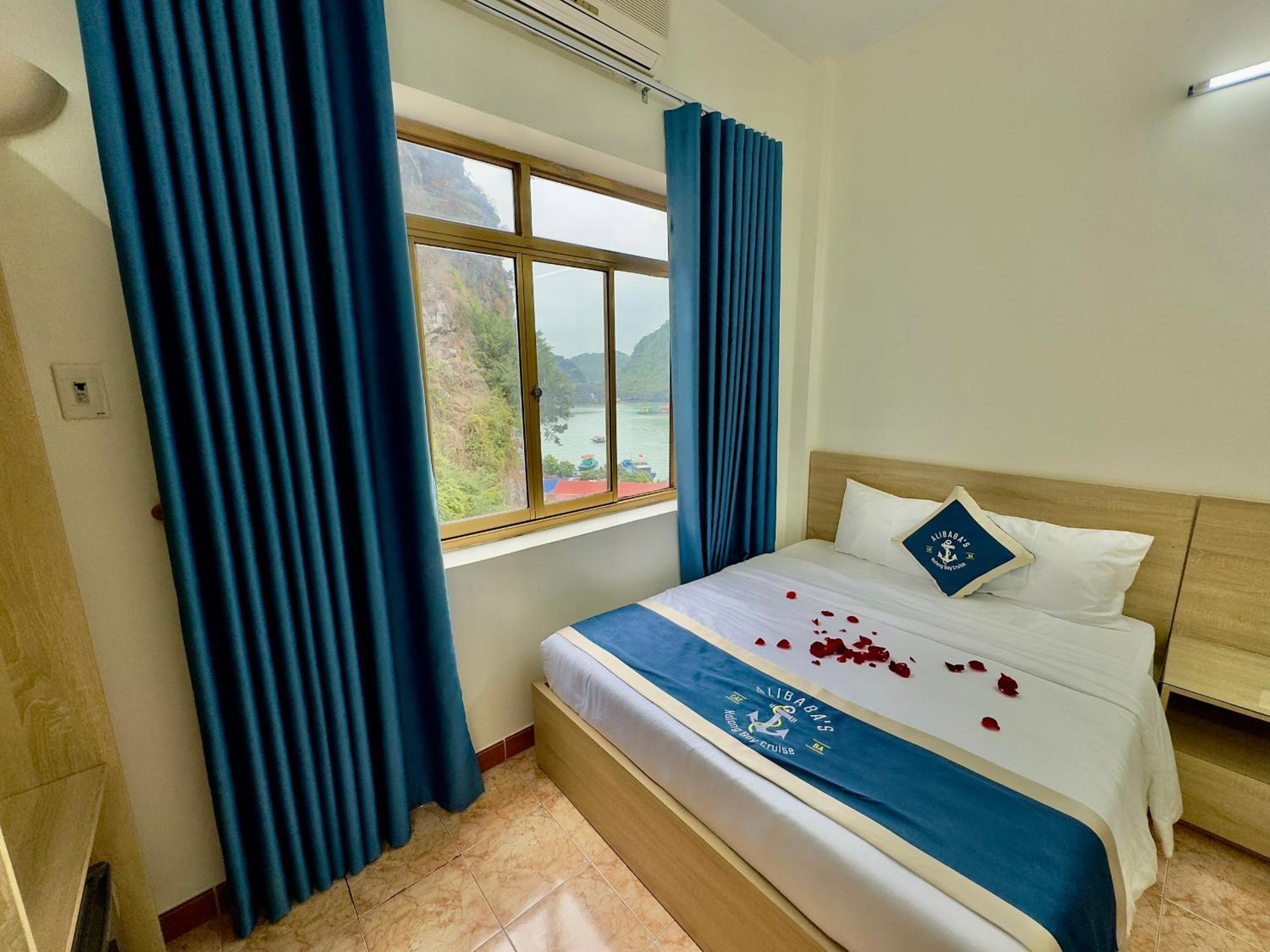 Cat Ba Plaza Hotel Dong Khe Sau Exteriér fotografie
