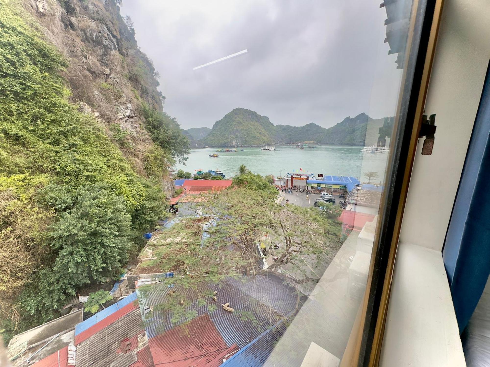Cat Ba Plaza Hotel Dong Khe Sau Exteriér fotografie