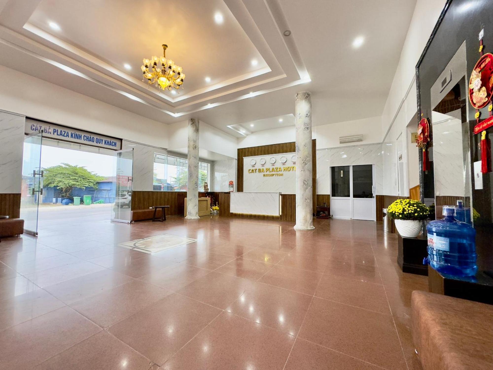 Cat Ba Plaza Hotel Dong Khe Sau Exteriér fotografie