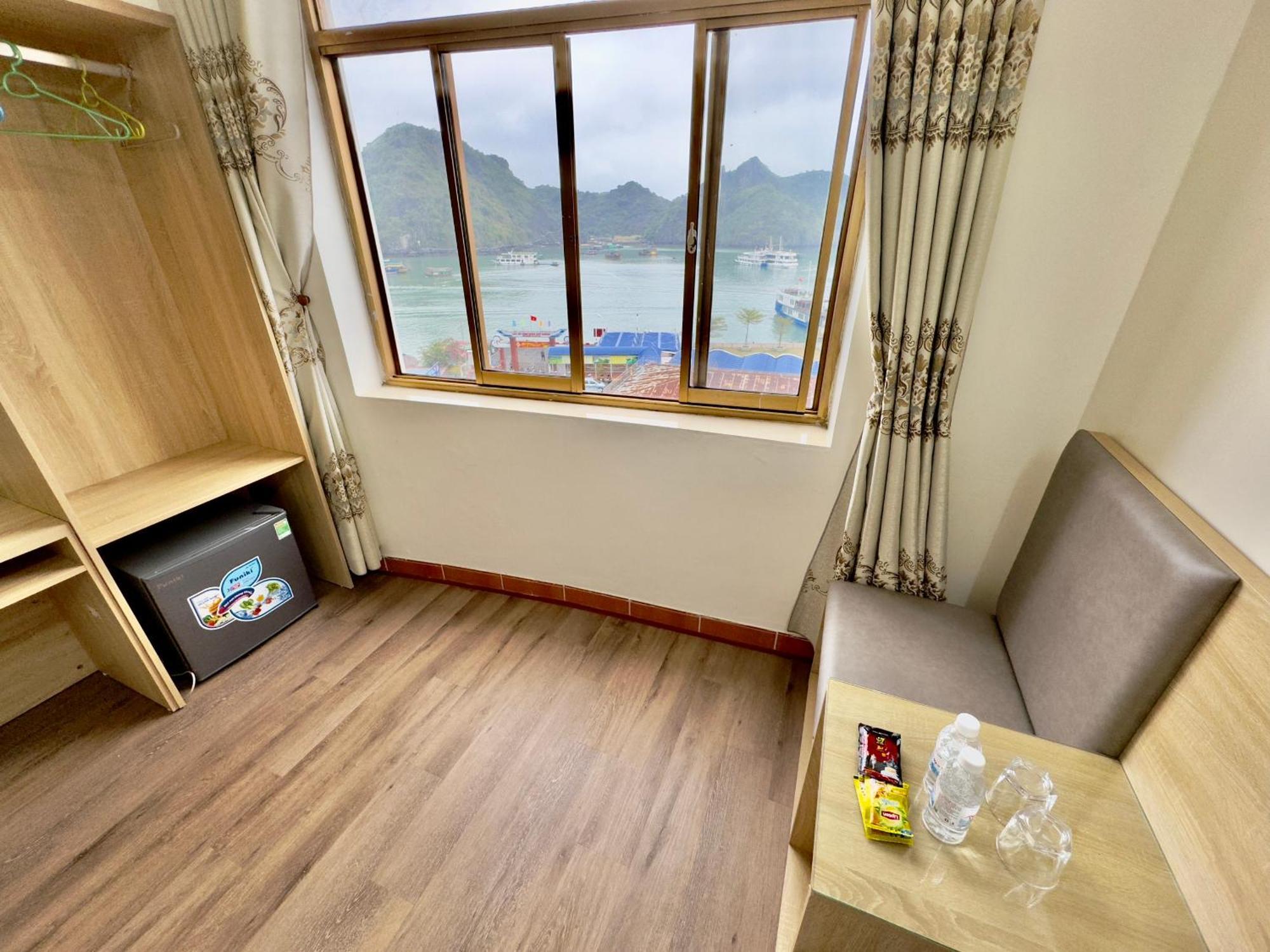 Cat Ba Plaza Hotel Dong Khe Sau Exteriér fotografie
