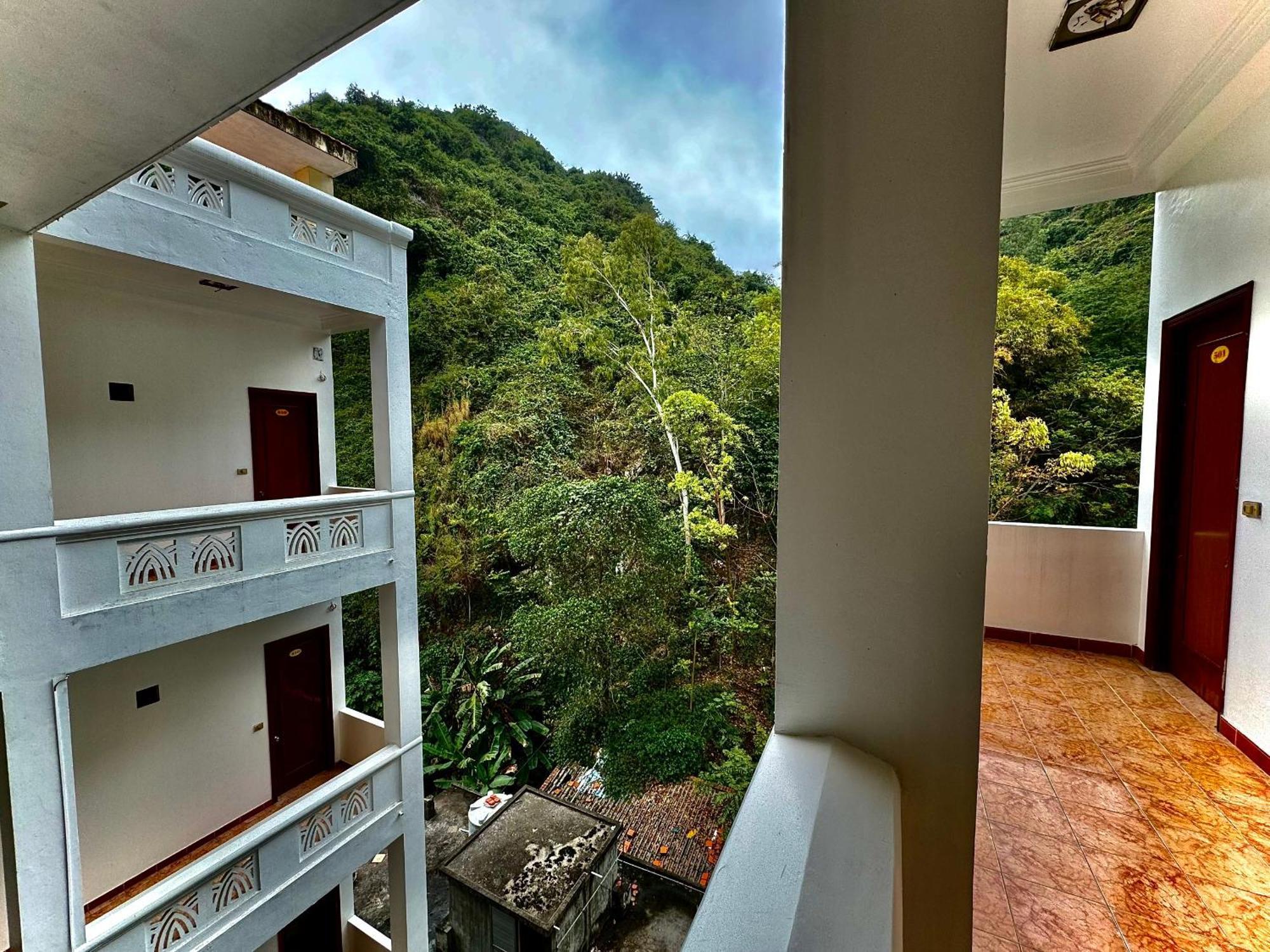 Cat Ba Plaza Hotel Dong Khe Sau Exteriér fotografie