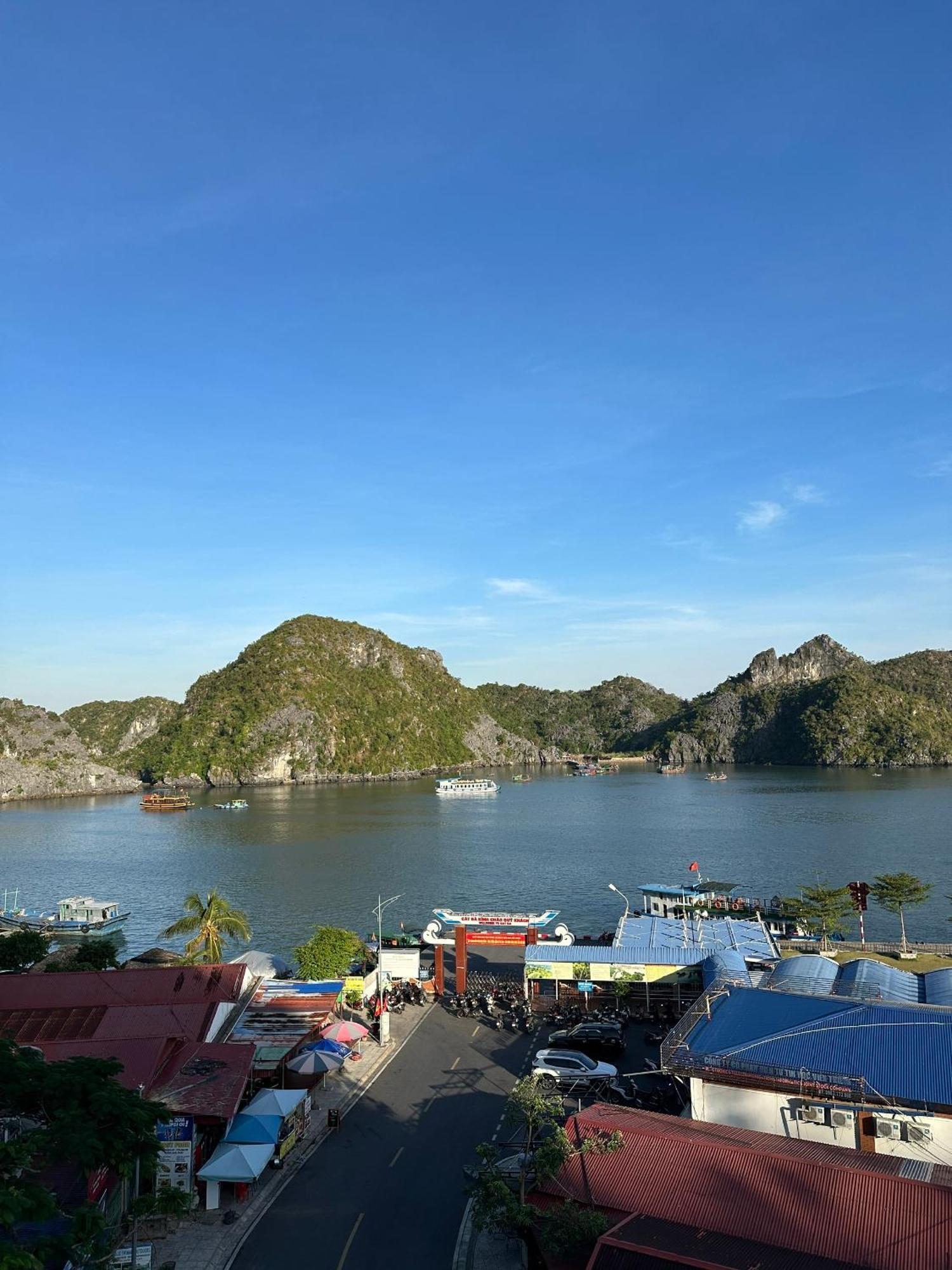 Cat Ba Plaza Hotel Dong Khe Sau Exteriér fotografie